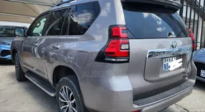 Toyota Land Cruiser Prado 2022