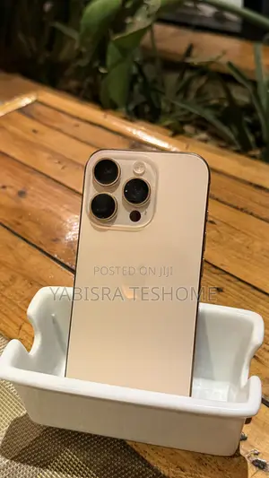 Apple iPhone 16 Pro 256 GB Gold