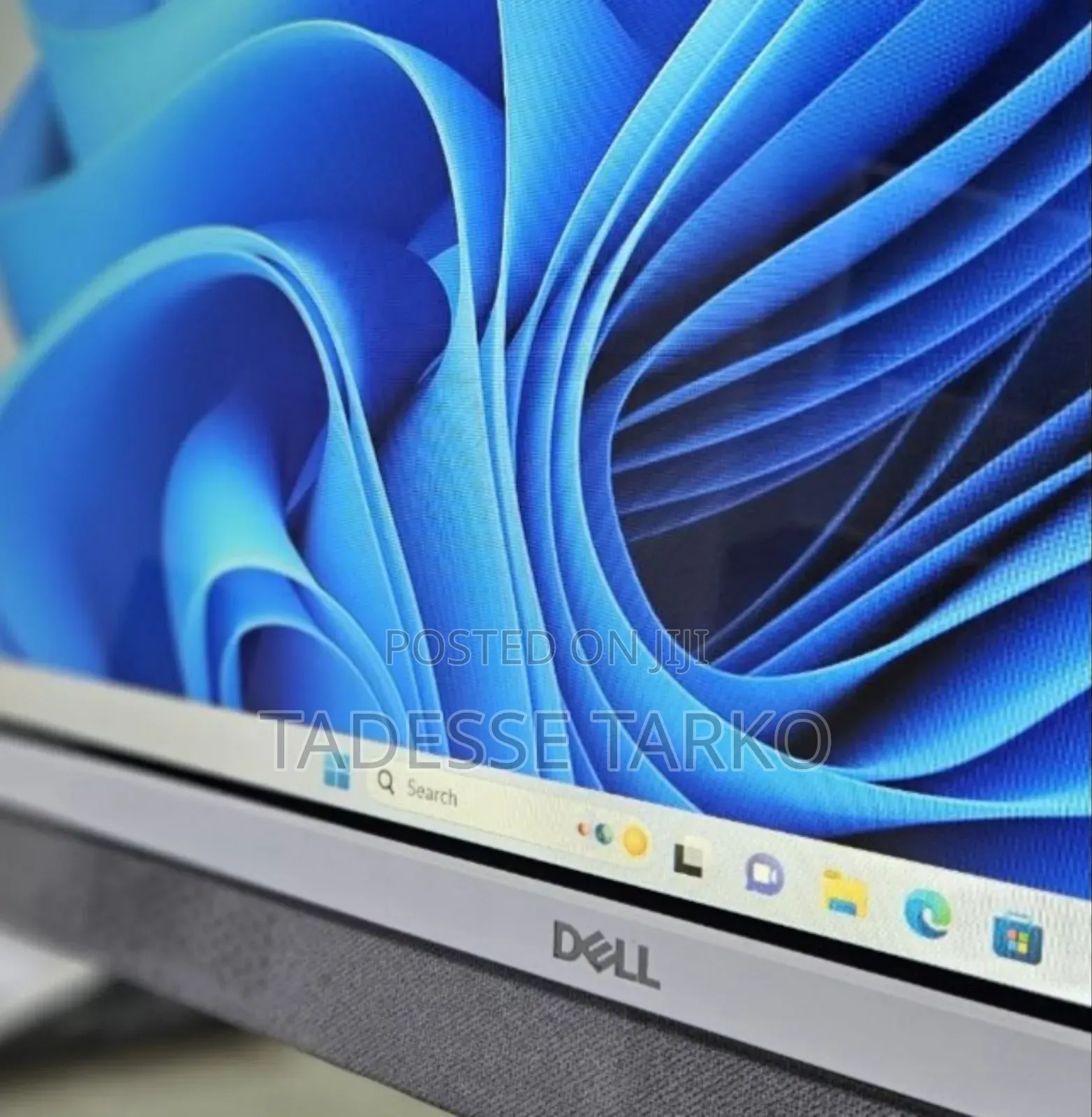 New Dell Inspiron 27 All-in-One 16GB Intel Core i7 SSD 512GB