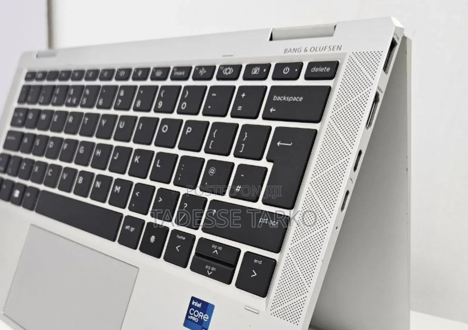 New Laptop HP EliteBook x360 1030 G8 16GB Intel Core i7 SSD 512GB