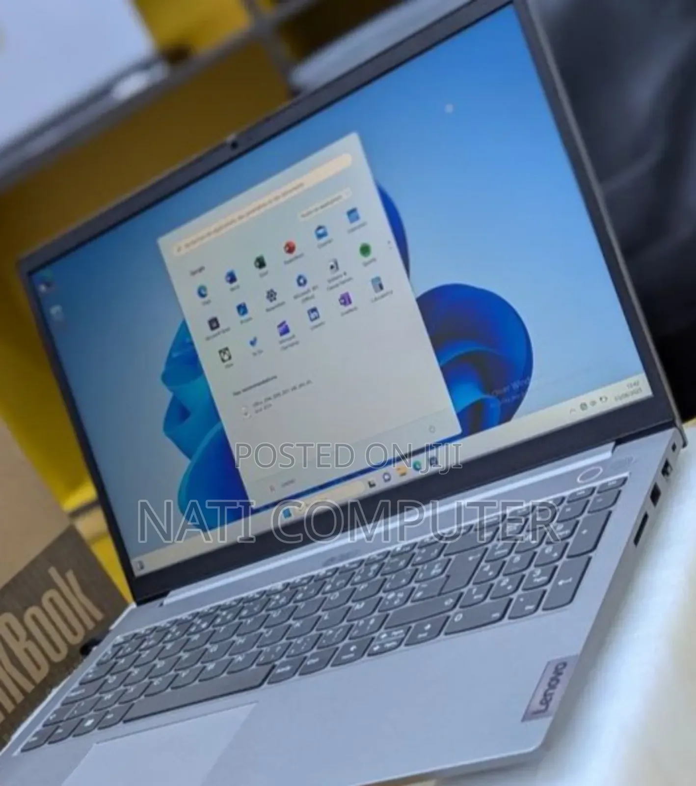 New Laptop Lenovo 16GB Intel Core i5 SSD 512GB