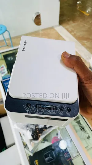 Borrego Smart 6 Mini Projector