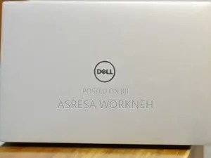 New Laptop Dell XPS 13 9370 8GB Intel Core i5 SSD 512GB