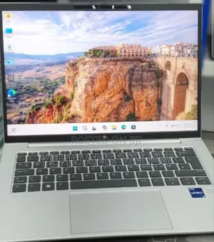 New Laptop HP Elite x360 830 G10 16GB Intel Core i7 SSD 512GB