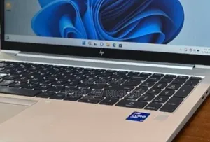 New Laptop HP EliteBook 840 G8 16GB Intel Core i7 SSD 512GB