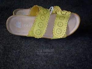 Photo - Australian Designed Rivers Orto Fit Walking Shoes.