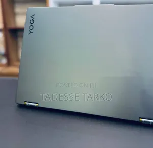 New Laptop Lenovo Yoga 7i 16GB Intel Core i7 SSD 512GB