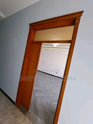 Furnished 5bdrm Villa in Yeka for sale