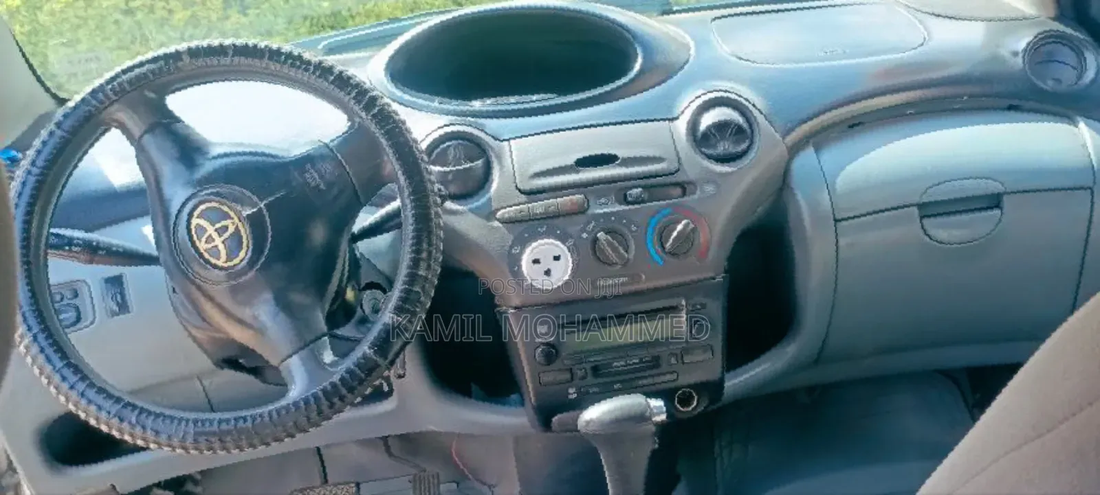 Toyota Vitz 2003 Silver