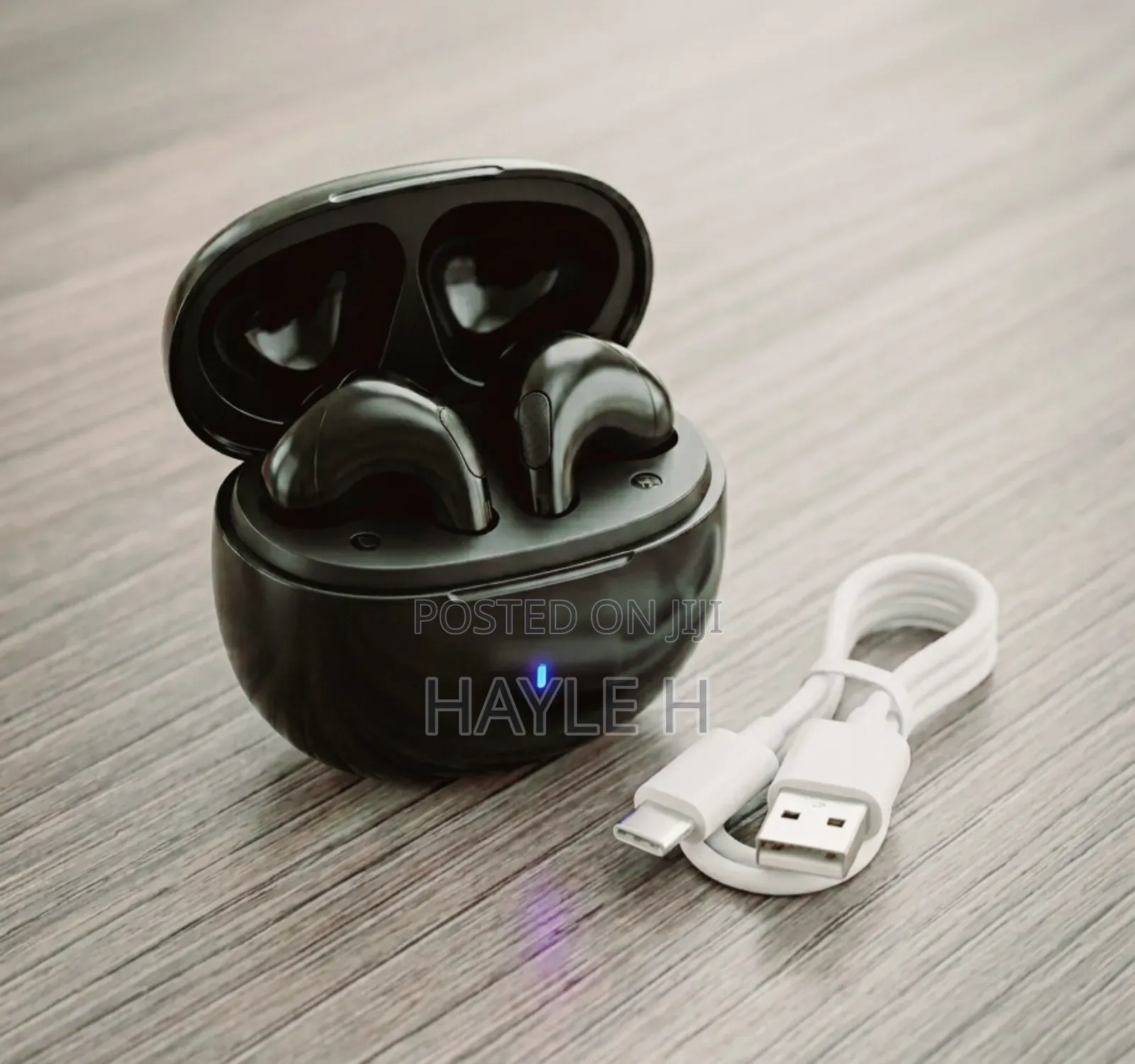 Calus Round 9 Earbud