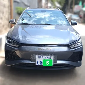 BYD E2 43 kWh 94 hp FWD 2025 Gray