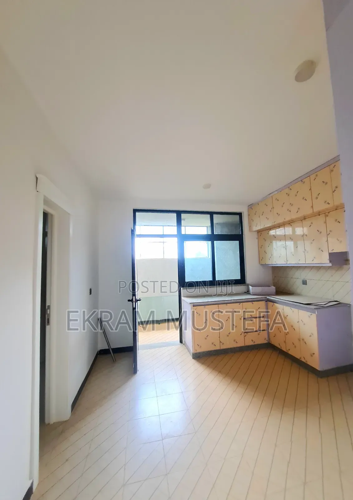 Furnished 3bdrm Apartment in አልቲማ ሪል እስቴት, Kirkos for sale