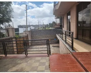 7bdrm House in Cmc ባድሜ, B+G+1, Bole for sale