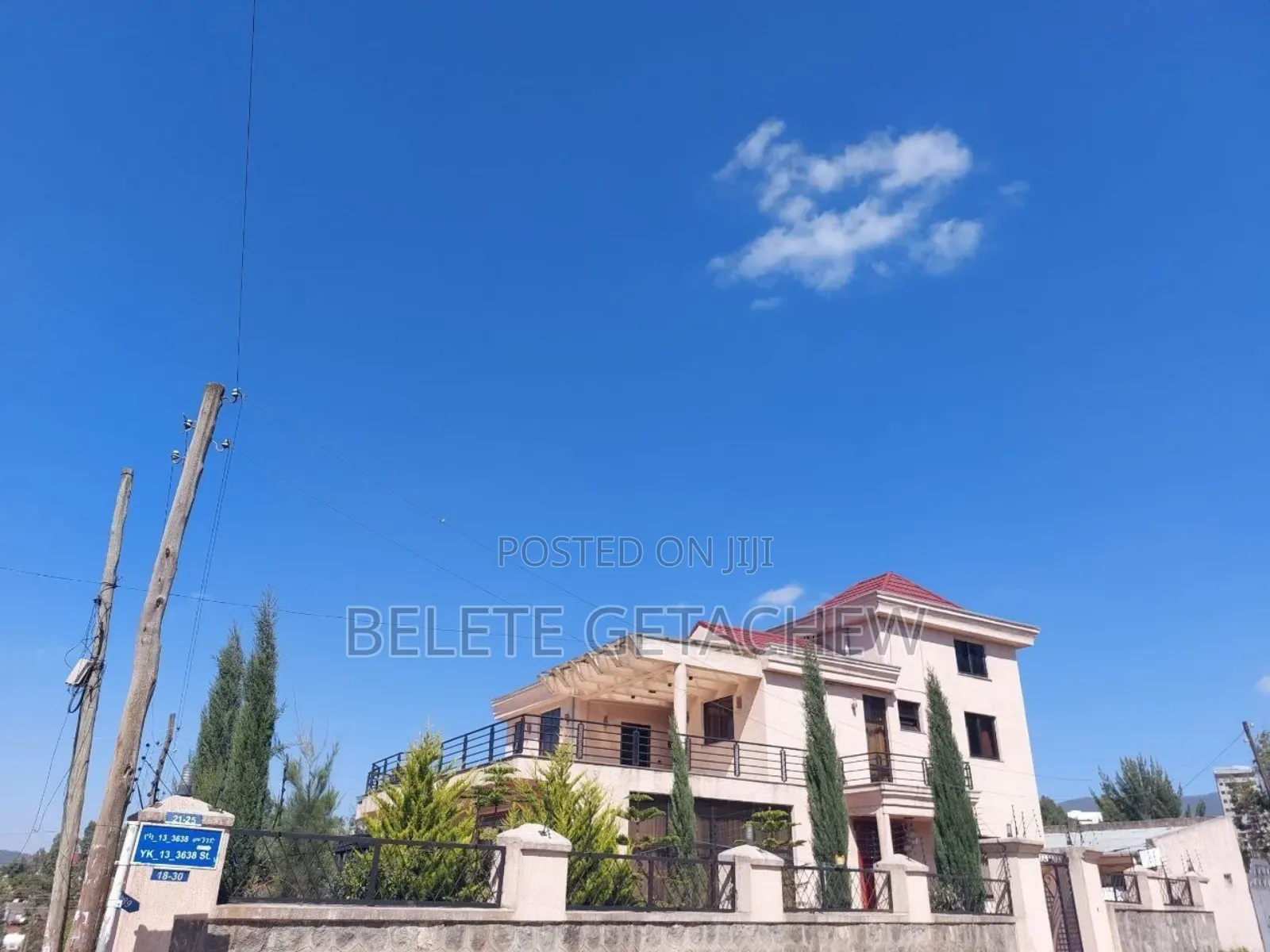 7bdrm House in Cmc ባድሜ, B+G+1, Bole for sale