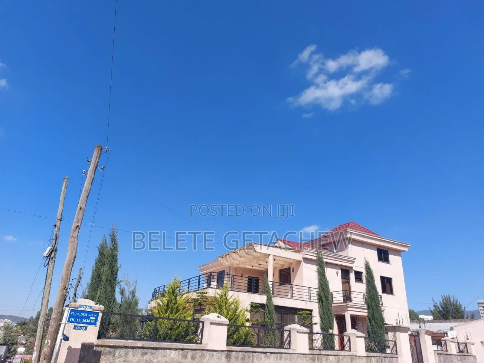 7bdrm House in Cmc ባድሜ, B+G+1, Bole for sale