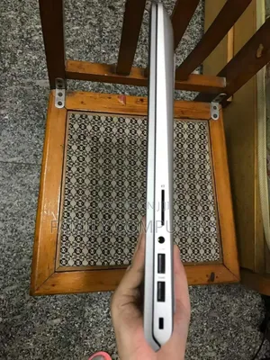 New Laptop HP Pavilion 15 8GB Intel Core i5 SSD 256GB