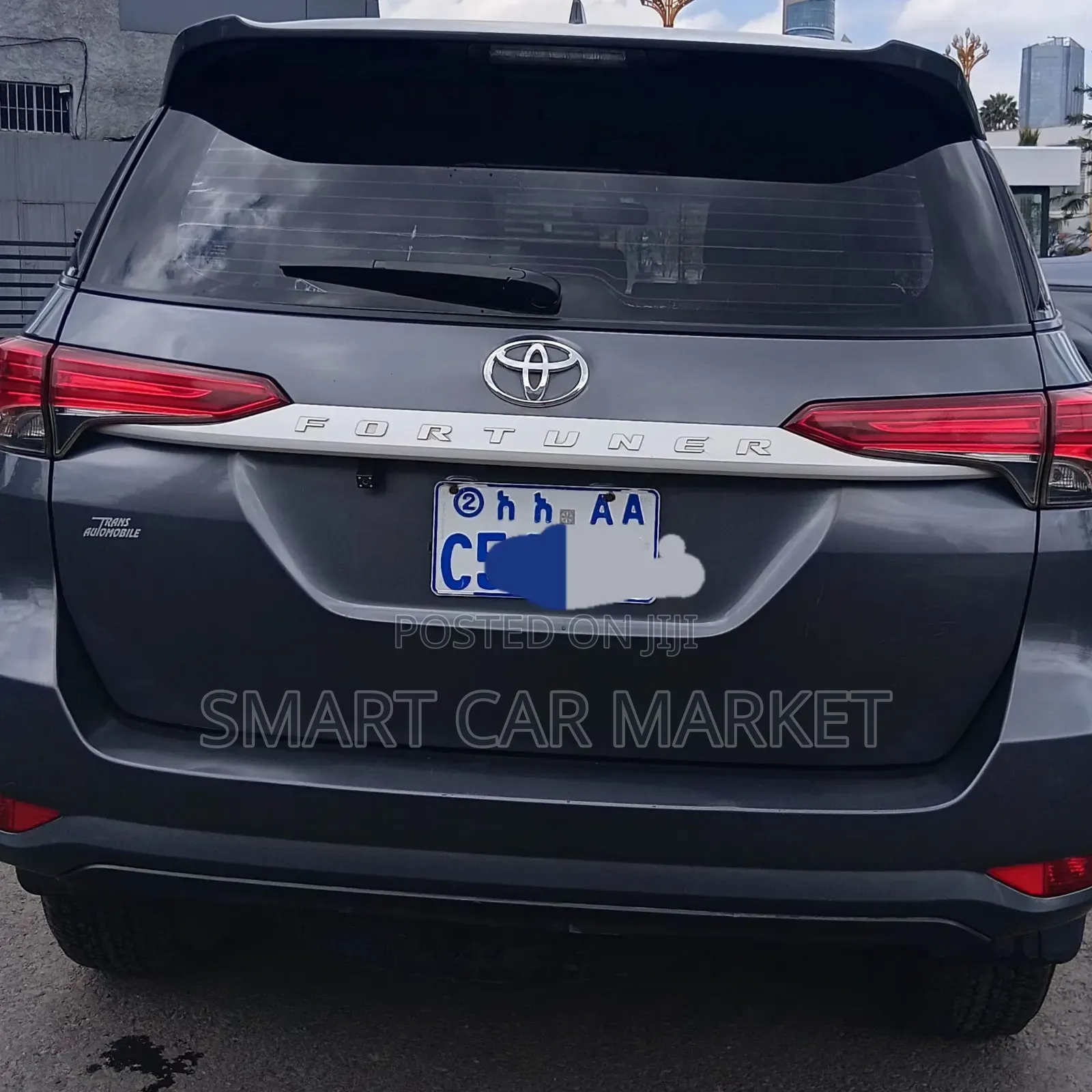 Toyota Fortuner 2022 Black