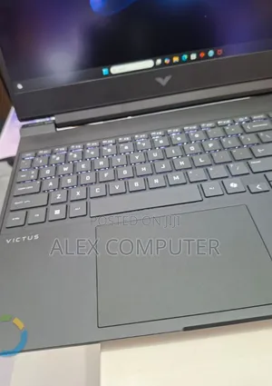 New Laptop HP Victus 16 16GB Intel Core i7 SSD 512GB