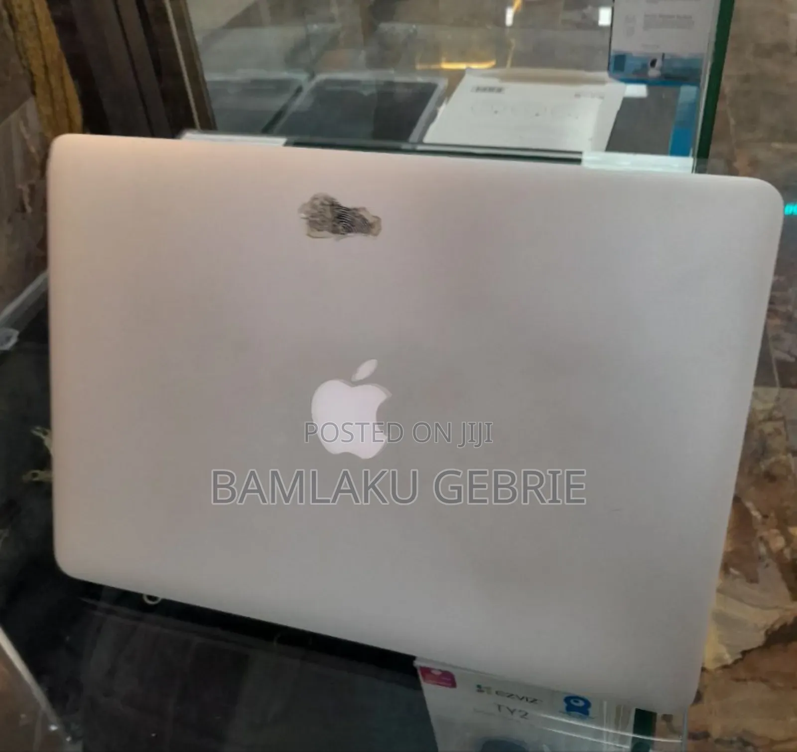 New Laptop Apple MacBook Air 2015 8GB Intel Core i5 SSD 256GB