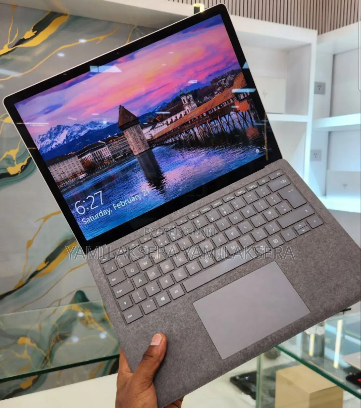 New Laptop Microsoft Surface Book 3 16GB Intel Core i7 SSD 256GB