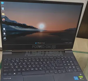 New Laptop HP Victus 15 8GB Intel Core i5 SSD 512GB
