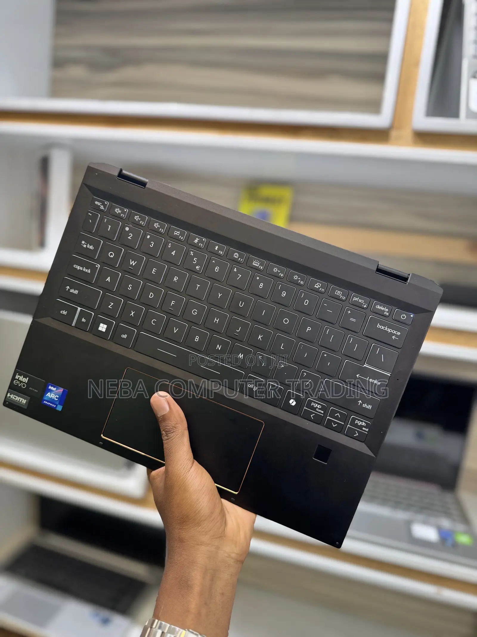 New Laptop MSI Summit E13 Flip Evo 16GB Intel Core Ultra 7 SSD 1T
