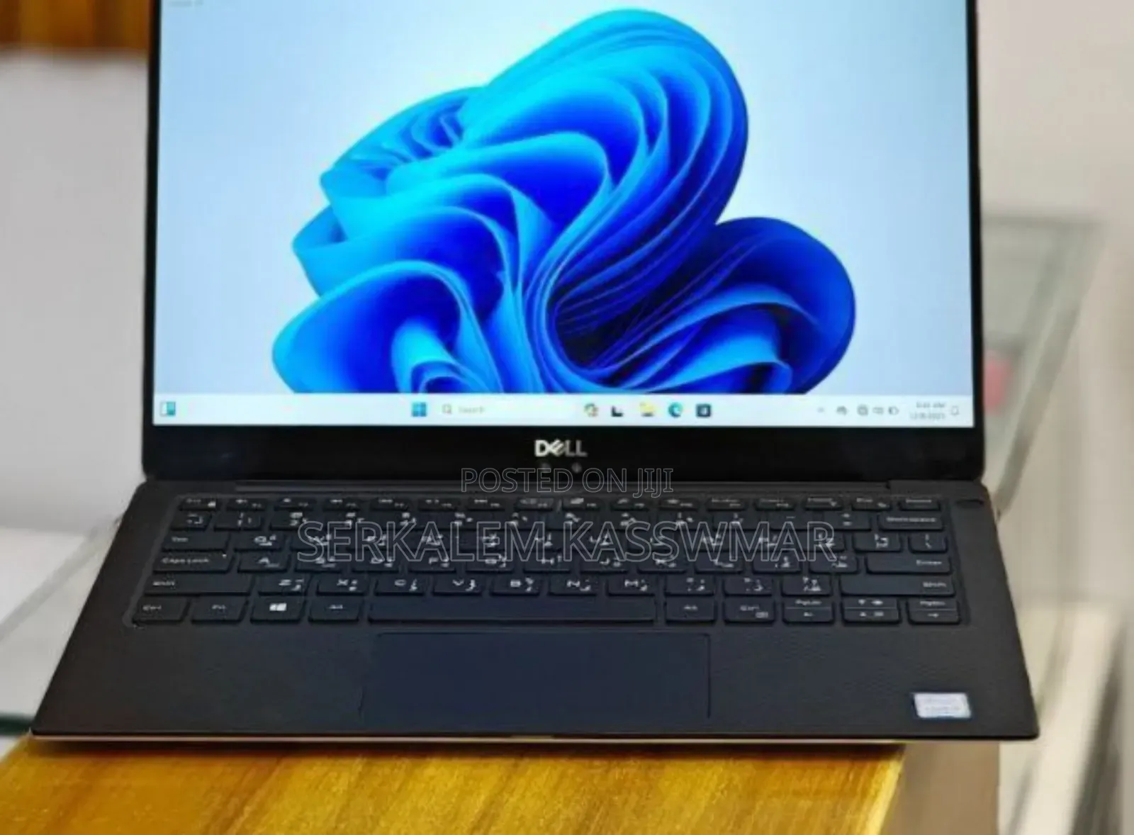 New Laptop Dell XPS 13 9370 8GB Intel Core i5 SSD 512GB