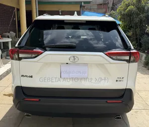 New Toyota RAV4 XLE 2025