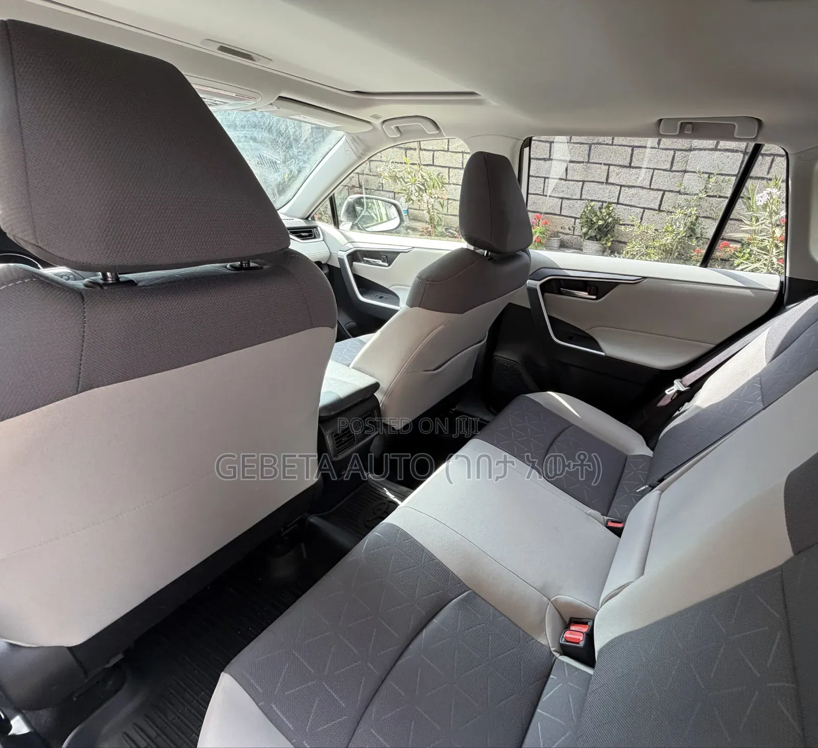 New Toyota RAV4 XLE 2025