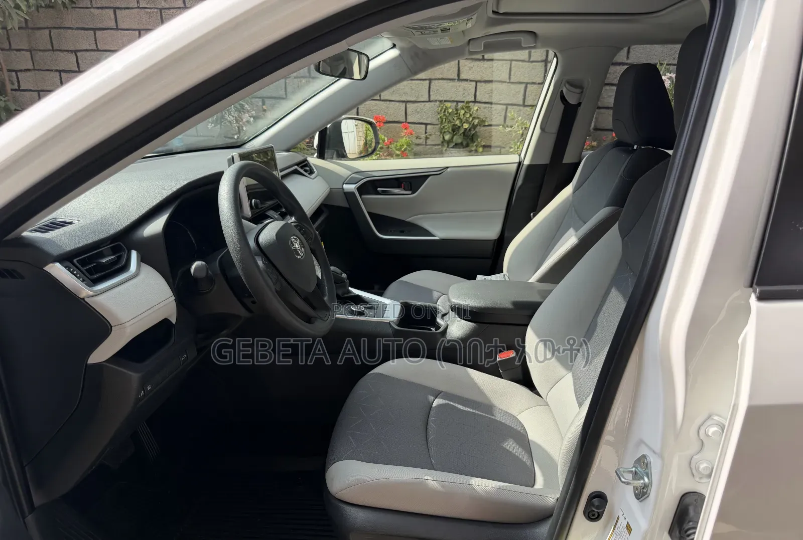 New Toyota RAV4 XLE 2025