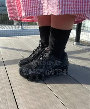 Nike Air Max Shox Tl 'Triple Black' WMNS Shoes