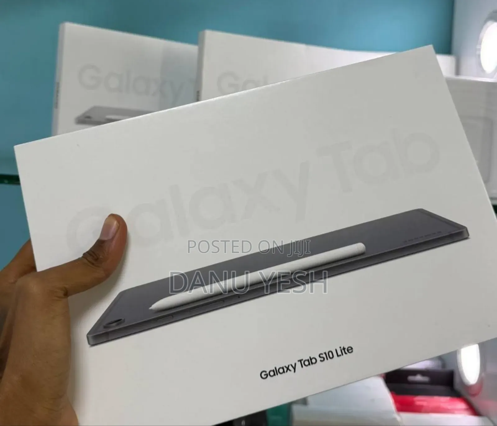 New Laptop Samsung 8GB SSD 256GB