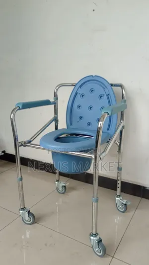 Toilet Wheelchair New 000