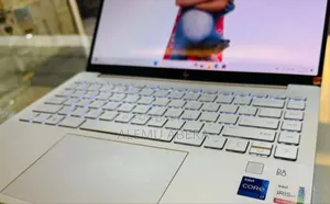 New Laptop HP Pavilion 14 16GB Intel Core i7 SSD 1T