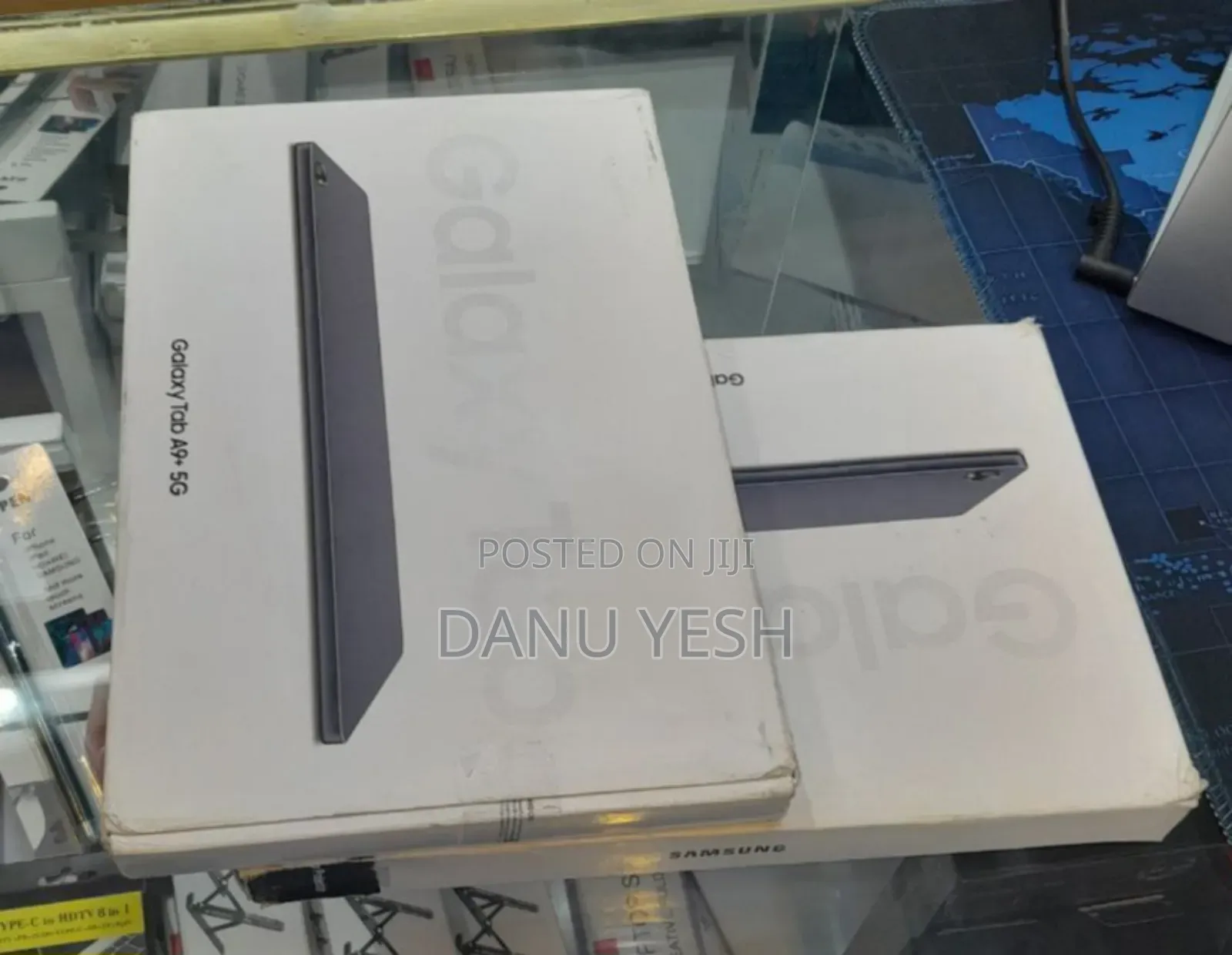 New Laptop Samsung 8GB SSD 128GB