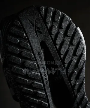Reebok Zig Float Shadow 'Triple Black' Men's Shoes