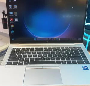 New Laptop HP EliteBook 840 G8 16GB Intel Core i7 SSD 512GB