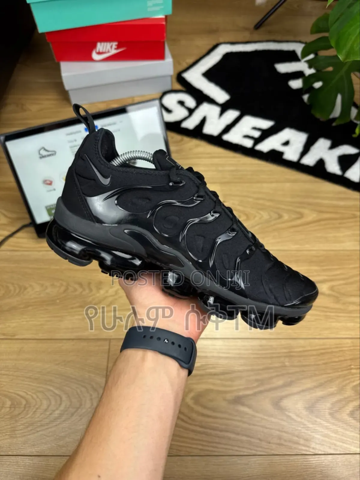 Nike Vapormax Plus 'Triple Black' Men's Shoes