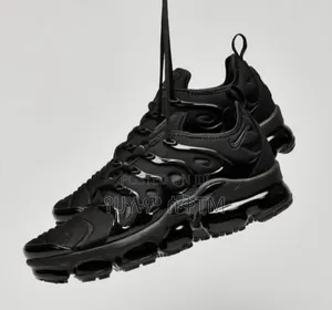 Nike Vapormax Plus 'Triple Black' Men's Shoes