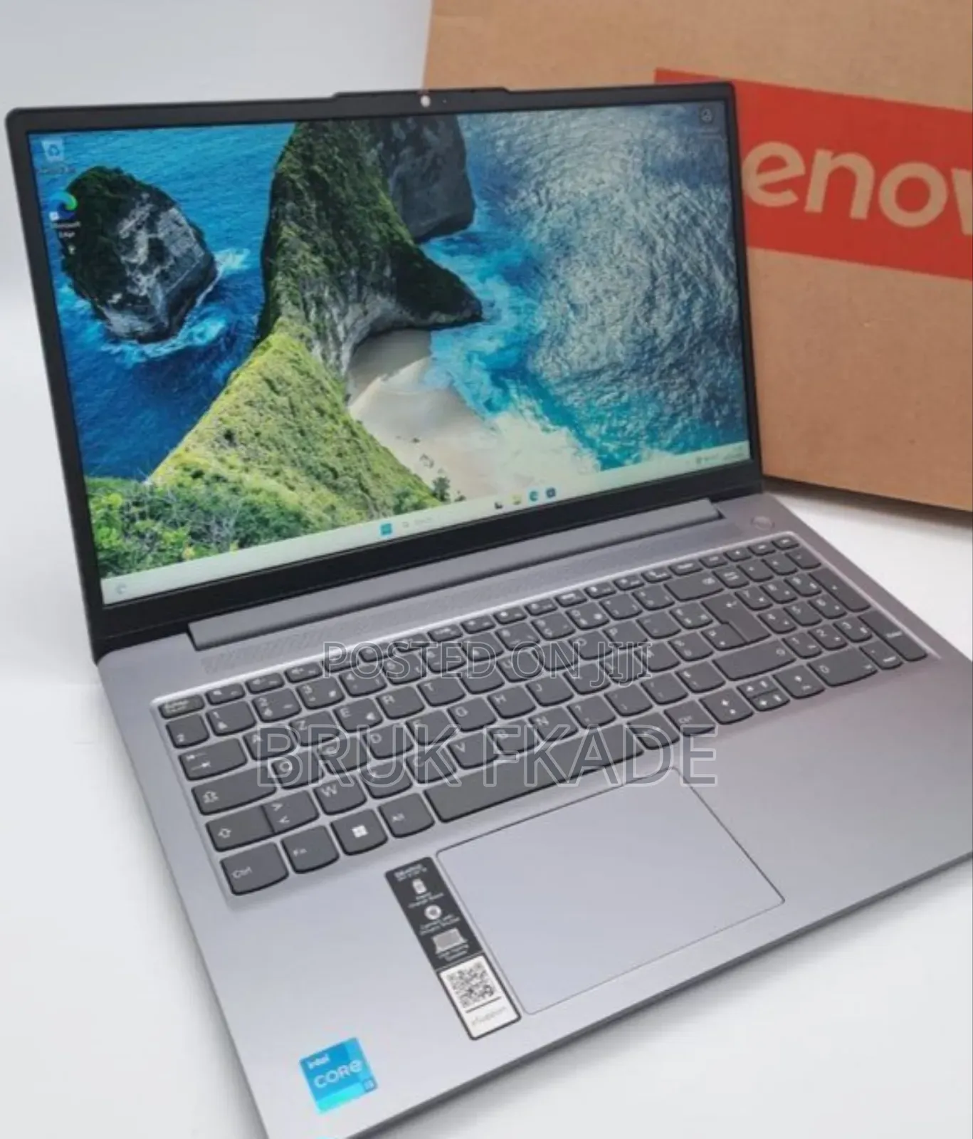 New Laptop Lenovo Ideapad 3 16GB Intel Core i5 SSD 512GB