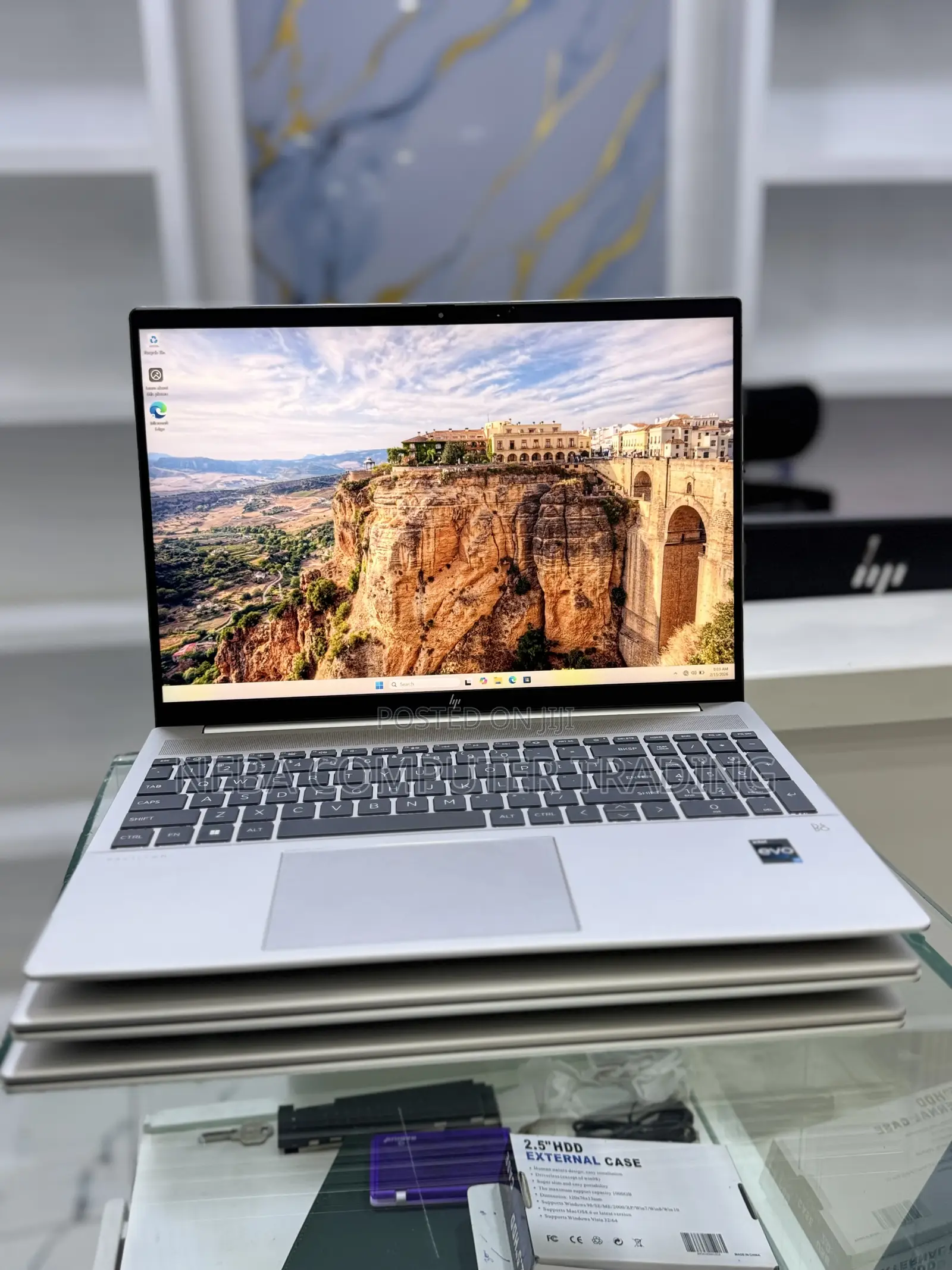 New Laptop HP Pavilion 15 16GB Intel Core i7 SSD 1T