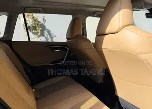 Toyota RAV4 Hybrid 2023