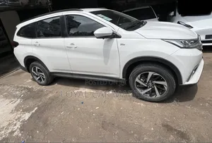 Toyota Rush 2023 White