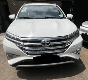 Toyota Rush 2023 White