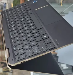 New Laptop HP Spectre X360 8GB Intel Core i5 SSD 512GB