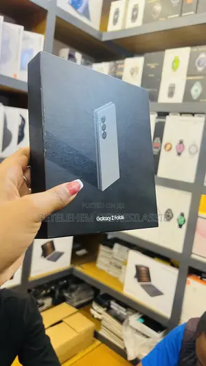 New Samsung Galaxy Z Fold6 256 GB Black