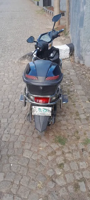 Custom Built Motorcycles 2024 Black