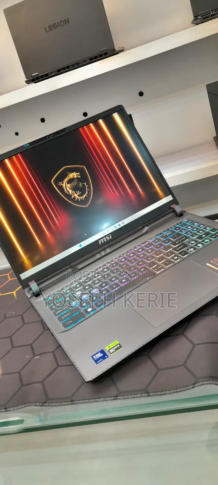 New Laptop MSI Vector 16 HX AI A2XWIG 16GB Intel Core Ultra 9 SSD 1T