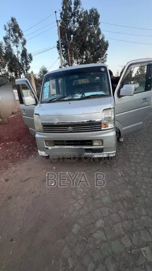 Suzuki Every Wagon 2012 Silver