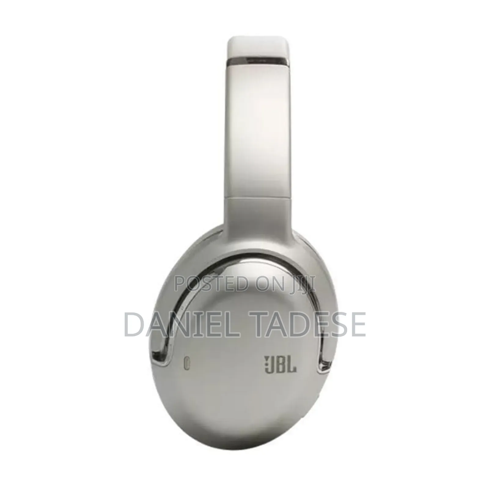JBL Tour One M2 Adaptive Noise Cancelling Superior Calls